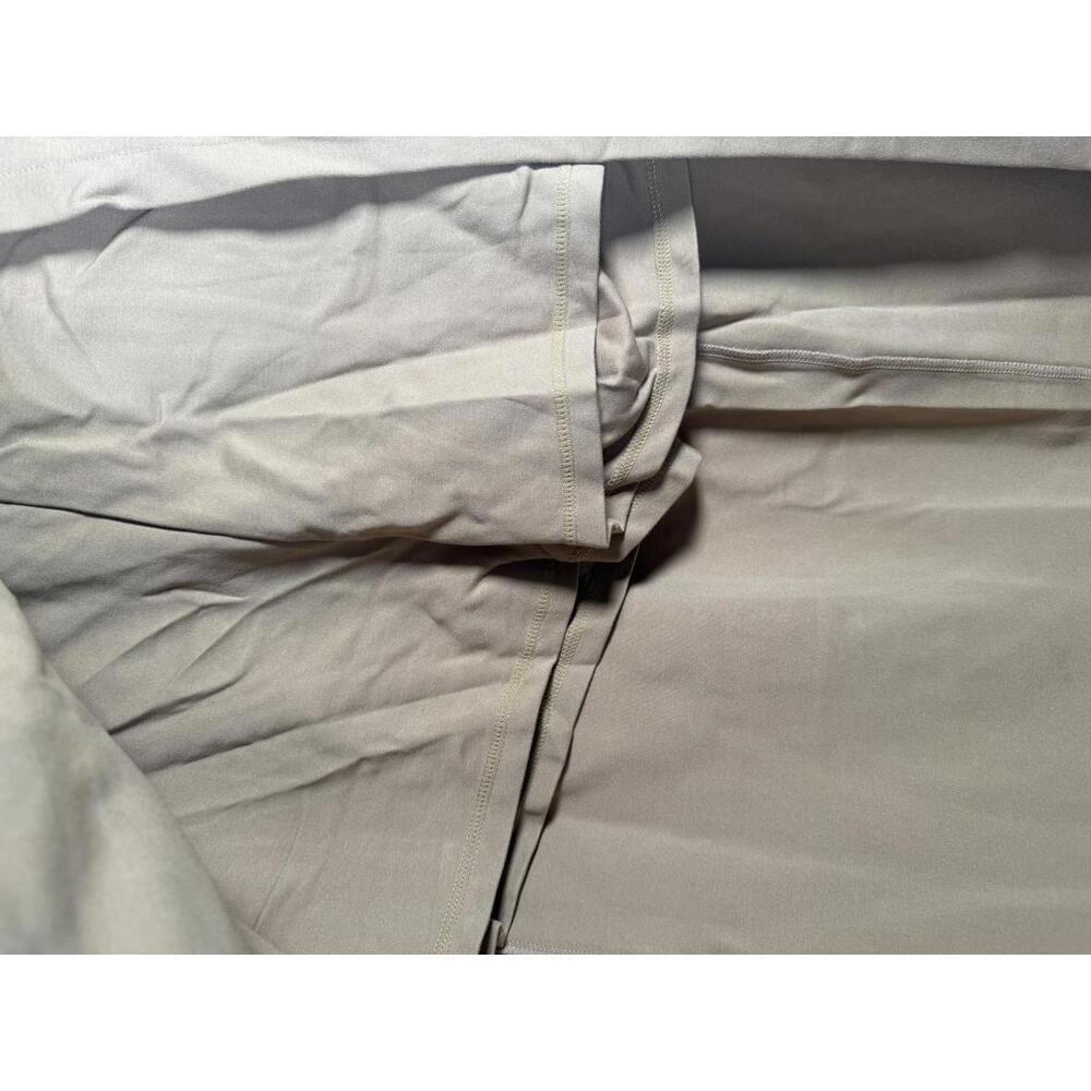 NWT Halara 2-in-1 Women's Skirt - Picture 4 of 6